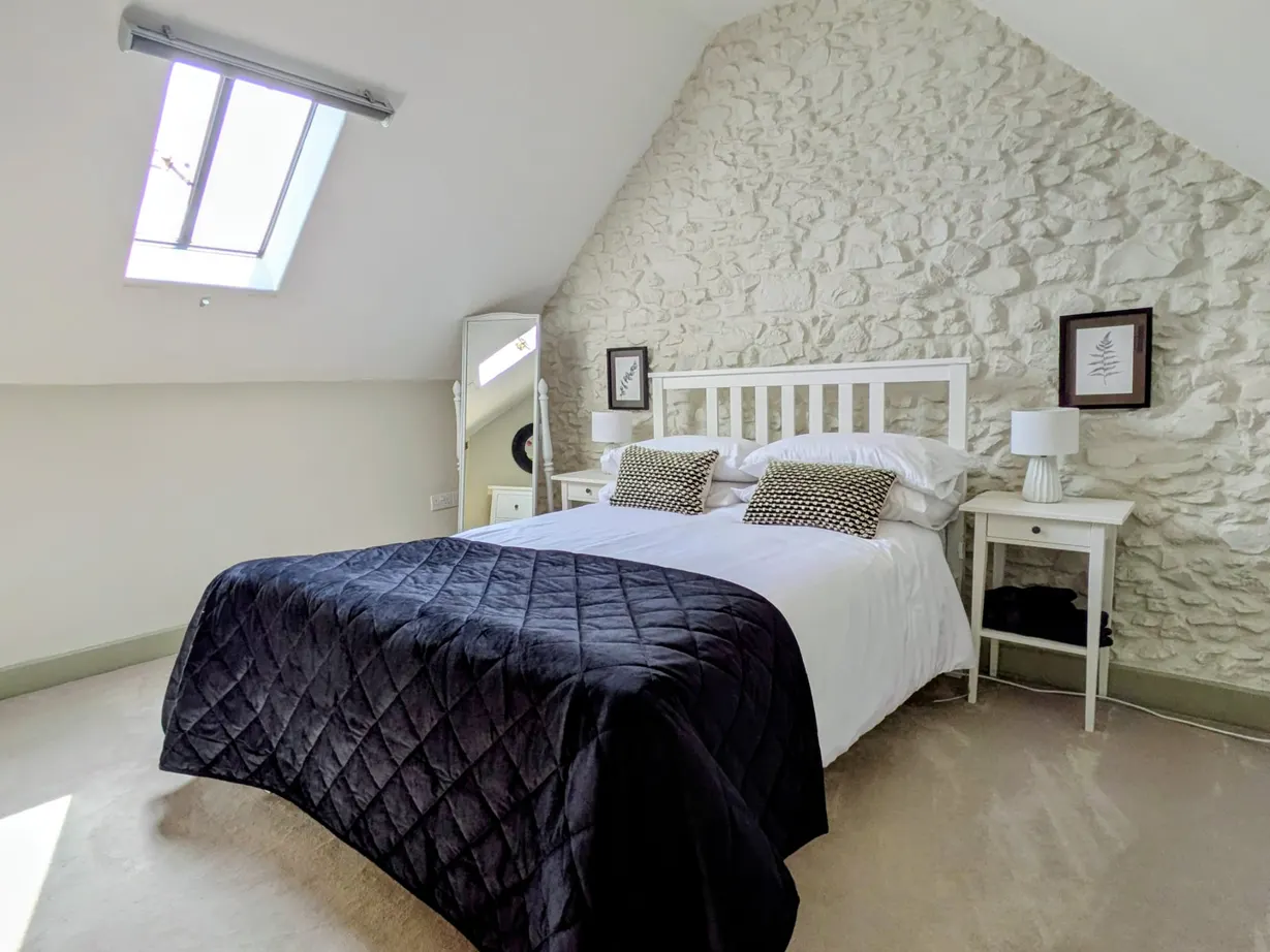 The Cider Barn master bedroom